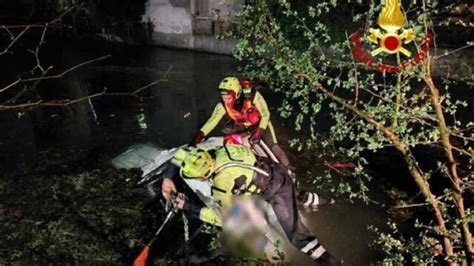 incidente stradale porcia|Porcia (Pordenone), coppia in auto finisce in lago:。